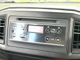 お好きな音楽を車内でお楽しみいただけます♪スピーカー交換・ウーハー追加などの音質向上や、最新ナビ・後席モニター等の取り付けも是非ご相談ください!