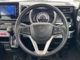 【ステアリングスイッチ】運転中、前方から目線をそらすことなく、オーディオ等の操作が可能な便利機能!安心&快適なドライブを演出してくれます♪
