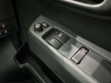 運転席から操作可能なパワーウィンドウ!
