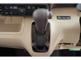 CVT(無段変速機)を採用しています!走行シーンにマッチした変速比で快適ドライブが出来ます♪