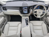 XC60 リチャージ アルティメット T6 AWD PHEV 4WD 