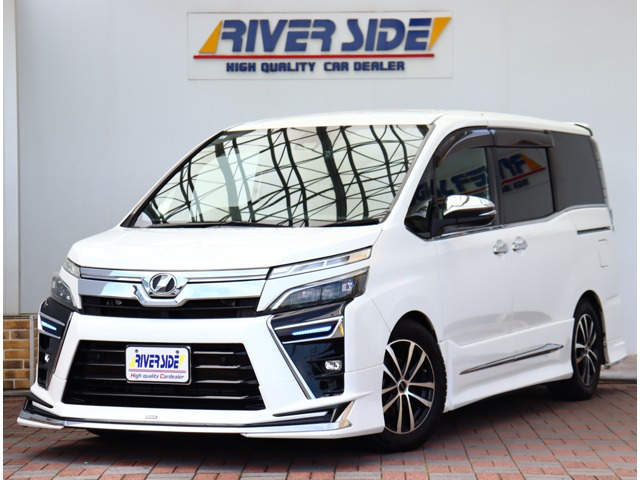 ヴォクシー 2.0 ZS モデリスタフルエアロ 11型ナビBカメラ