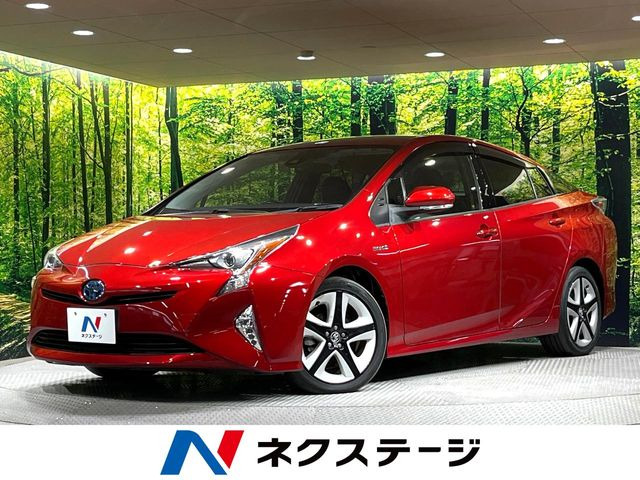 トヨタ プリウス 