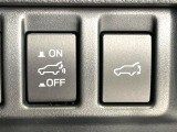 【パワーバックドア】スマートキーや運転席のボタンを押すだけでリアゲートが自動で開閉します!荷物を持っている時や、高い位置にあるバックドアを閉める際に便利な機能です♪