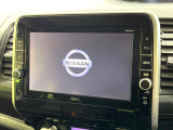【大画面ナビ】人気の大型9インチナビを装備。存在感のある大画面はインパクト大!ナビ利用時のマップ表示は見やすく、テレビやDVDは臨場感がアップ!いつものドライブがグッと楽しくなります♪