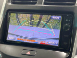 【バックカメラ】駐車時に後方がリアルタイム映像で確認できます。大型商業施設や立体駐車場での駐車時や、夜間のバック時に大活躍!運転スキルに関わらず、今や必須となった装備のひとつです!