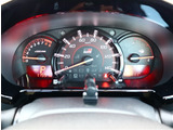 入庫時・販売時・納車前に、弊社基準の68項目に及ぶ点検整備を実施しております。