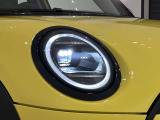 LEDヘッドライト・1目でMINIと分かる丸目のライトです。