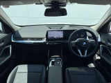 BMW専門のメカニックが、100項目にも上るポイントを徹底的にチェック。交換基準に達した部品があれば、弊社負担にて交換後、お客様へご納車致します。