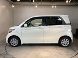 後席プライバシーガラス仕様! 車内が見えにくい設計です。