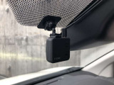 トヨタ純正アクセサリー、電子インナーミラー型ドラレコ、TZ-D203MW。フロント・リヤ撮影タイプ