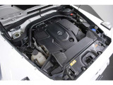 2.9L 直列6気筒DOHCターボ (ディーゼル)、286ps/61.2kgm、全長&times;全幅&times;全高mm 4660&times;1985&times;1975mm、車両重量 2460kg