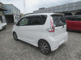【お車でのアクセス】東名横浜町田ICが最寄。保土ヶ谷バイパス上川井ICから八王子街道(旧R16)を目黒交差点方面へ/国道246号目黒交差点から八王子街道を鶴ヶ峰方面へ。 東名高速脇の大きな看板が目印。