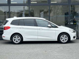 時を経ても深い魅力を放ち続けるBMW。より快適にお乗り頂くためにサポートプログラムをご用意しております。※認定中古車保証は登録日より最長4年間まで延長が可能です。