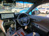中古車を購入する場合、「車両本体価格」に加えて、税金や手数料などの「諸費用」を支払う必要があります。「法定費用:自動車税や自賠責保険等の国や自治体に払うことが法律上義務付けられている費用」「販売店手数