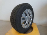 R5年式冬タイヤ195/65R15ヨコハマ製です。