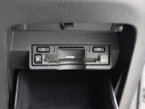広がる運転支援サービスETC2.0搭載。全国の高速道路に設置されたITSスポットと双方向通信を図り、広域な道路交通情報や安全運転をサポートする情報を得て、音声やナビ画面上にタイムリーにお知らせします。