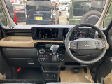 デリカミニ G プレミアム 4WD 