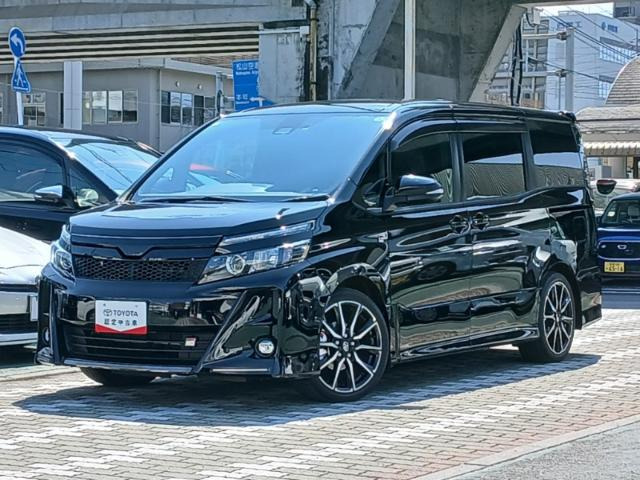 ヴォクシー 2.0 ZS GR スポーツ 