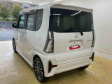 当店ではダイハツ認定U-CARをはじめ、お手頃価格のお車や、オトクなナビ付き車、オプション充実の高年式車をはじめ、ダイハツ車以外も豊富にラインナップしております。