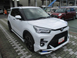 トヨタの中古車には3つの安心をセットにしています。1トヨタ認定検査員による車両状態の評価。2まるまるクリーニングによる内外装のクリーニング。31年間走行距離無制限の安心保証(無料)。