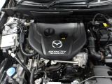 SKYACTIV-D。燃費のよさやCO2排出量の少なさ、低・中速域の力強い走りなど、ディーゼルエンジンの長所を生かしながら、上質で快適な走りを実現しています!