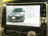 【大画面ナビ】人気の大型10インチナビを装備。存在感のある大画面はインパクト大!ナビ利用時のマップ表示は見やすく、テレビやDVDは臨場感がアップ!いつものドライブがグッと楽しくなります♪