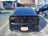 全てのクルマにロングラン保証が付いています。メーカー・年式問わず、全てのクルマに走行距離無制限の1年間無料保証。 (※改造車や特殊車両には、一部対象外となる場合がございます。)更にプラス1年または2年