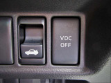 電磁式トランクオープナーとVDC(横滑り防止装置)のスイッチです。