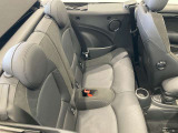 MINIを熟知したメカニックによる、360度での納車前点検。ドイツ本国と同様の教育・訓練を受けたBMW専門のメカニックが、360度によるポイントを徹底的に点検、整備いたします。
