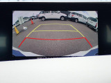 バックカメラ装備しております。駐車時に大変役に立ちますよ。駐車が苦手な方にも便利機能です。