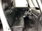 【運転席・助手席】です!実際お座りいただくのが分かりやすいと思いますので、ぜひお気軽にご来店ください♪状態もいいですよ☆