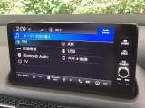 ナビ機能だけでなく、フルセグ、Bluetoothなどのオーディオ機能がついています!