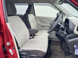運転席部分です!ゆったりと運転できます!