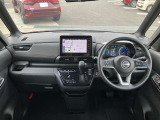左右に視界が広く、見通しが良いので楽々運転することができます!