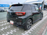トヨタの中古車には3つの安心をセットにしています。1トヨタ認定検査員による車両状態の評価。2まるまるクリーニングによる内外装のクリーニング。31年間走行距離無制限の安心保証(無料)。
