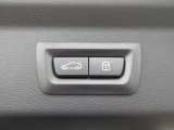 ボタン一つでリアゲートの開閉が可能です。