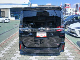 全てのクルマにロングラン保証が付いています。メーカー・年式問わず、全てのクルマに走行距離無制限の1年間無料保証。 (※改造車や特殊車両には、一部対象外となる場合がございます。)更にプラス1年または2年