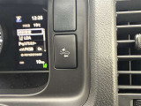 プリクラッシュセーフティーシステムです。万が一よそ見をして前車や壁にぶつかりそうになっても、知らせてくれます♪もちろん、安全運転は忘れずに。