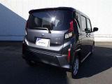 当店は全車『ロングラン保証』付!(1年間、距離無制限 HV車はHV保証付) 別途延長保証もご用意しております♪ ぜひ現車を確認にご来店ください