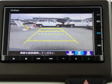 バックカメラ装備しております。駐車時に大変役に立ちますよ。駐車が苦手な方にも便利機能です。