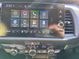 Honda CONNECTディスプレーを装備しております。Honda CONNECT対応で便利が広がったナビディスプレー。機能は増えても快適な操作性はそのままです。