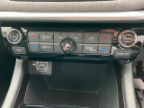 オートエアコンディショナー