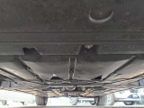 サビも少なくとても綺麗な車両です!下回りがきれいなうちに、防錆加工の施工がオススメ。降雪地域はもちろん、沿岸部にお住いの方や、趣味でマリン・ウィンタースポーツをされる方に大変好評いただいております。