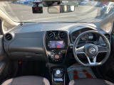 運転席まわりです。細かいオプションなど、気になるところがあればお気軽にメールやお電話等でお問合せください。