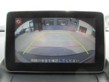 ■ 装備3 ■ バックカメラ:駐車運転が苦手な方でも安心安全!
