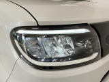 【LEDヘッドライト】明るい光が瞬時に立ち上がり、必要な場所を均一に照らします。寿命も長く省エネで、スタイリッシュなデザインは現代の主流です♪