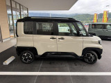 当店ではコーティング商品もございますので、いつまでもピカピカのお車にお乗りいただけます♪