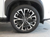 R7年式夏タイヤ215/50R18ダンロップ製です。