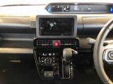 温度を設定すれば、自動で車内の温度管理をしてくれる優れものです♪ATミッションで運転楽々